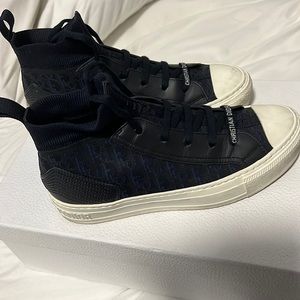 Christian Dior WOMENS hightop sneakers